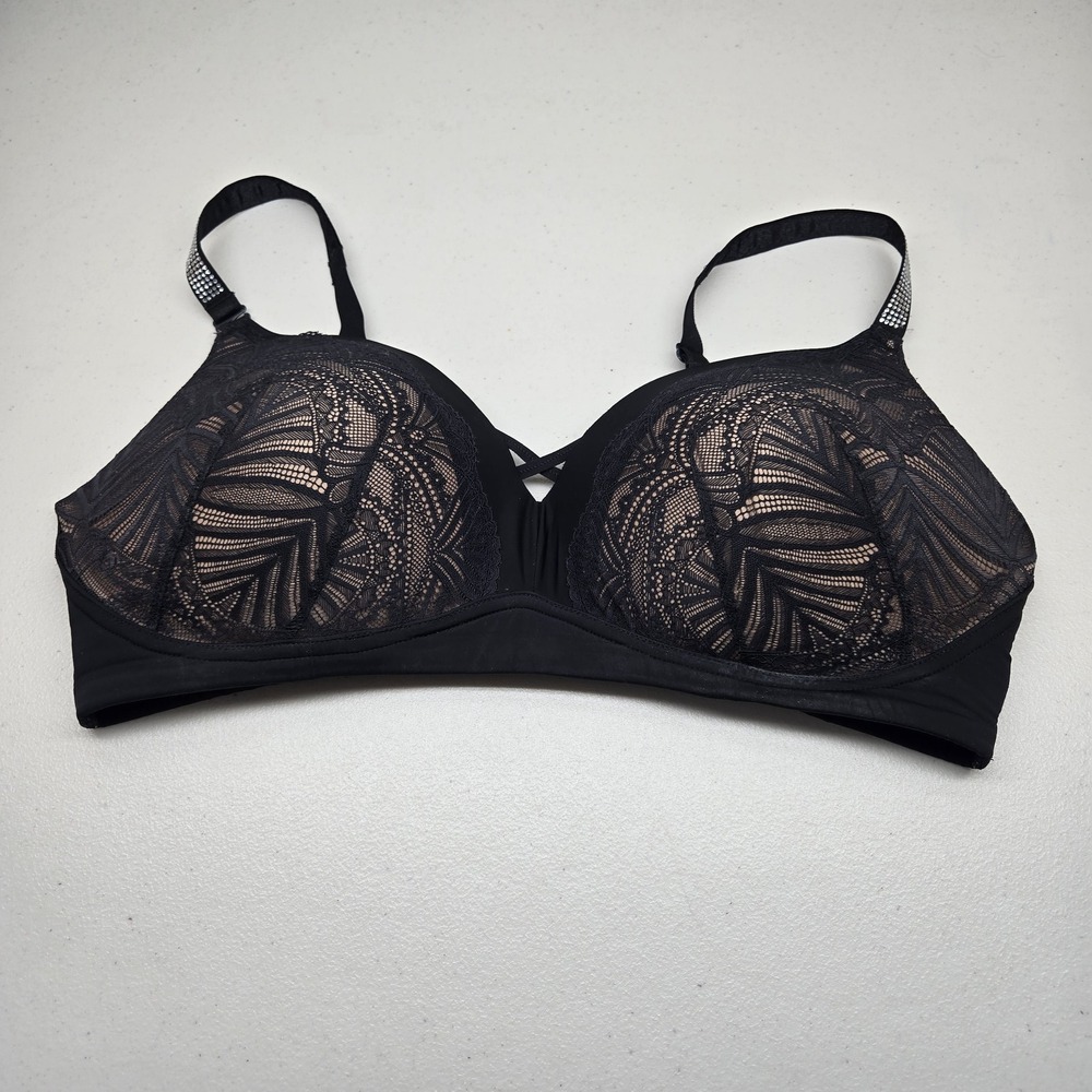 Torrid Women Bra 40DDD Black Geometric Wireless Rhinestone Lace READ